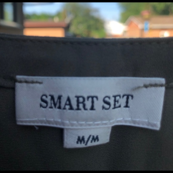 Army Green Sleeveless Blouse - Picture 1 of 5